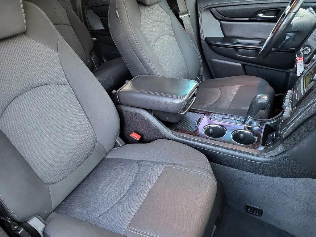 used 2016 Chevrolet Traverse car, priced at $11,395