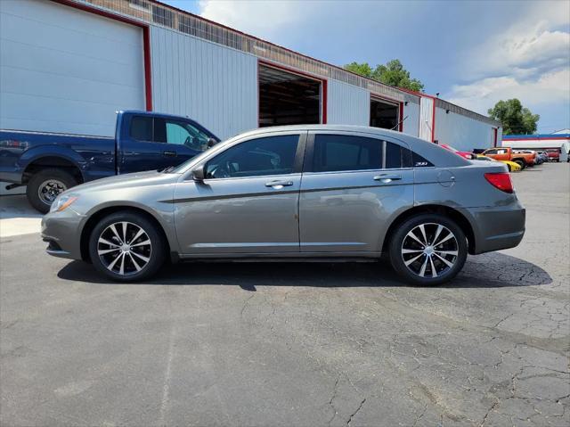 used 2013 Chrysler 200 car, priced at $6,995