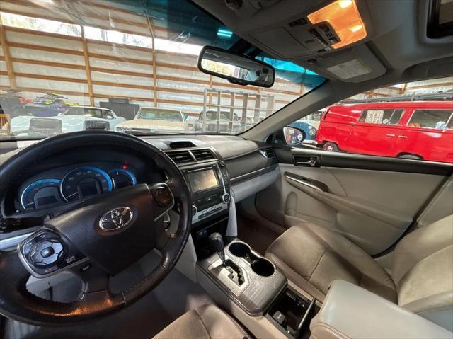 used 2012 Toyota Camry Hybrid car, priced at $10,995