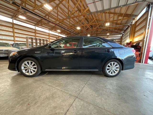 used 2012 Toyota Camry Hybrid car, priced at $10,995