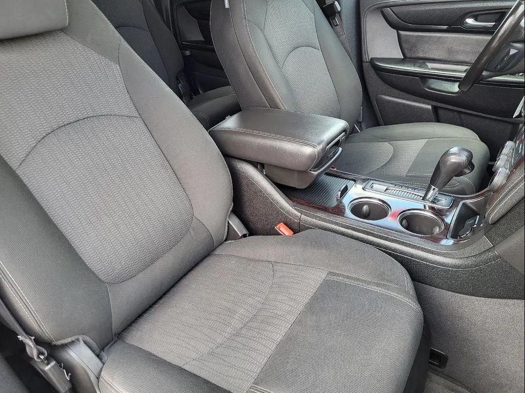 used 2017 Chevrolet Traverse car, priced at $11,295