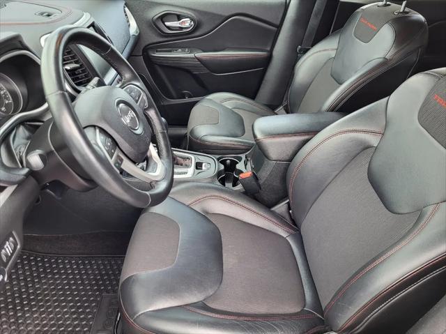 used 2015 Jeep Cherokee car, priced at $17,895