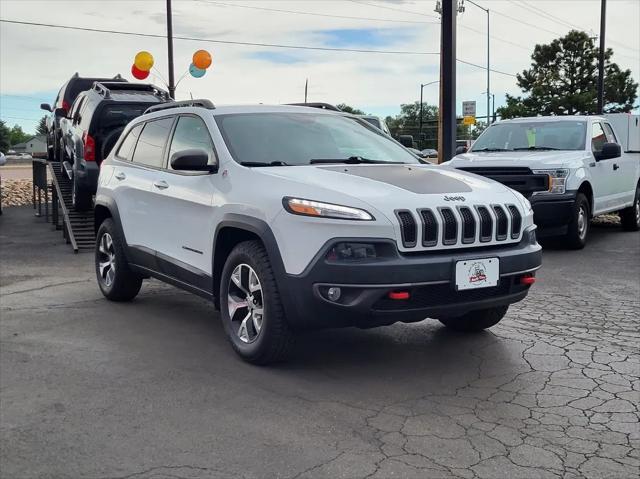 used 2015 Jeep Cherokee car, priced at $17,595