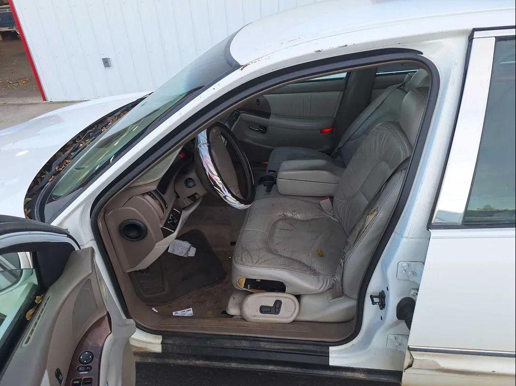 used 2004 Buick Park Avenue car, priced at $1,995