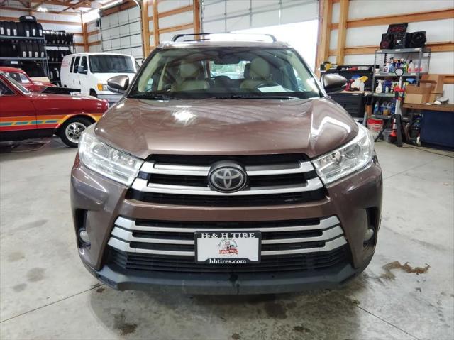 used 2017 Toyota Highlander car, priced at $21,995