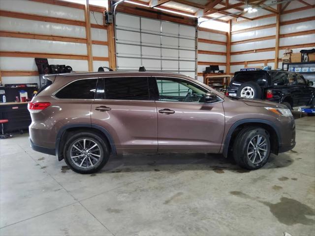 used 2017 Toyota Highlander car, priced at $21,995