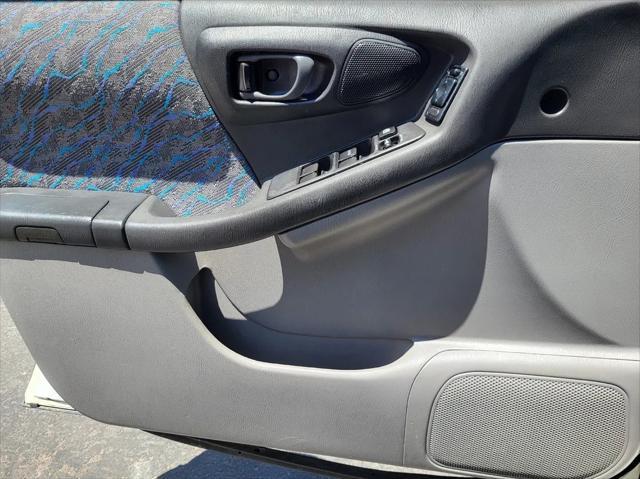 used 1998 Subaru Forester car, priced at $4,995