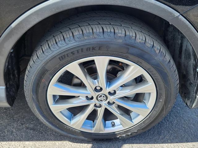 used 2018 Toyota RAV4 car, priced at $21,595