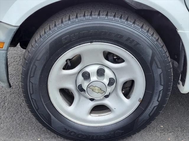 used 2005 Chevrolet Astro car, priced at $9,495
