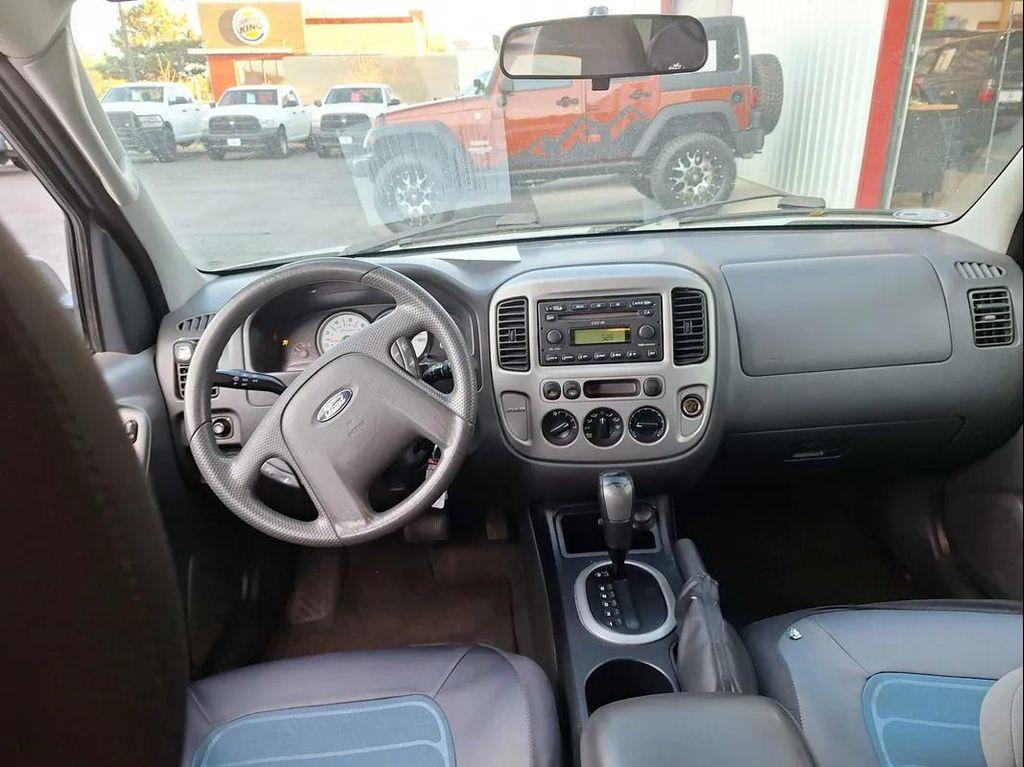 used 2005 Ford Escape car, priced at $995