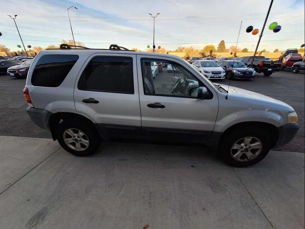 used 2005 Ford Escape car, priced at $995
