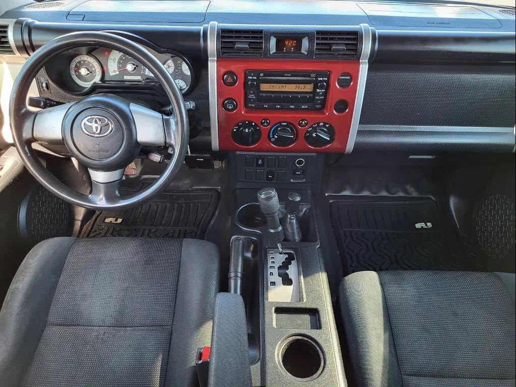 used 2007 Toyota FJ Cruiser car, priced at $11,995