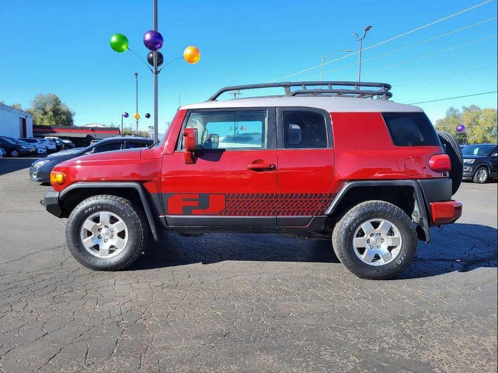 used 2007 Toyota FJ Cruiser car, priced at $11,995