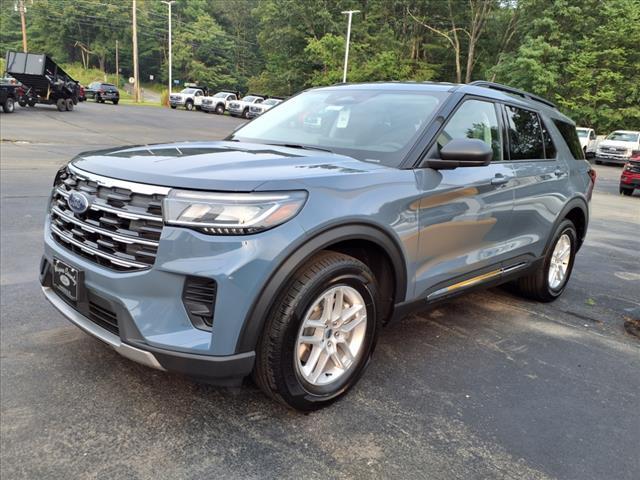 new 2025 Ford Explorer car, priced at $44,840