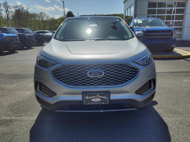 new 2024 Ford Edge car, priced at $44,205