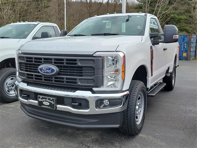 new 2024 Ford F-350 car, priced at $53,625