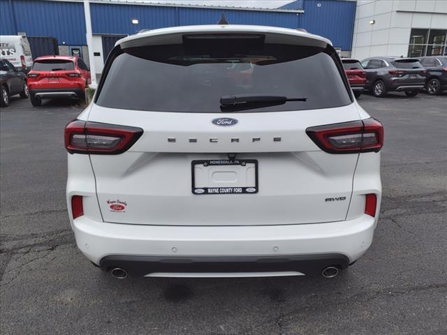 new 2024 Ford Escape car, priced at $42,360