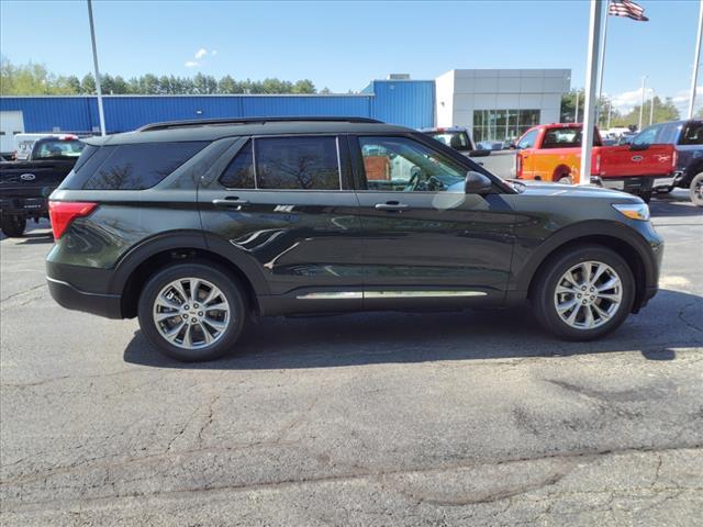 new 2024 Ford Explorer car, priced at $50,015