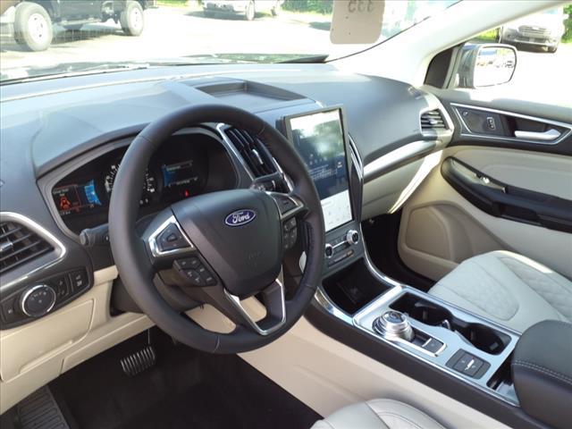 new 2024 Ford Edge car, priced at $46,070