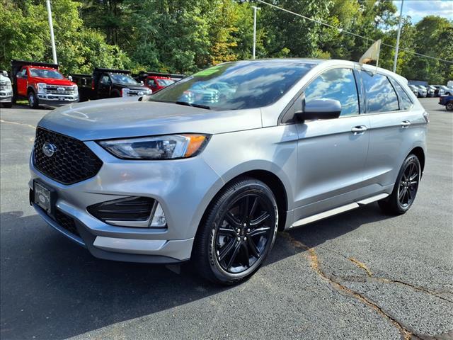 used 2022 Ford Edge car, priced at $29,995
