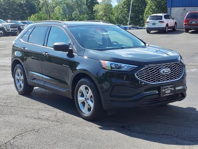 new 2024 Ford Edge car, priced at $40,385