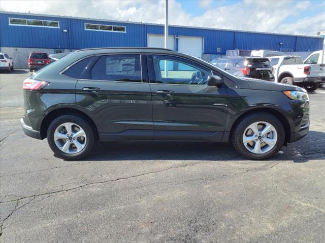 new 2024 Ford Edge car, priced at $40,385