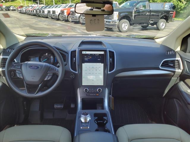 new 2024 Ford Edge car, priced at $40,385