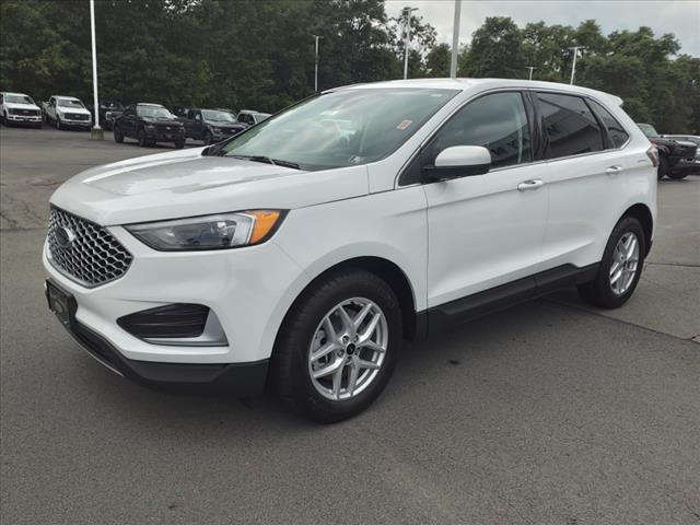 new 2024 Ford Edge car, priced at $41,410