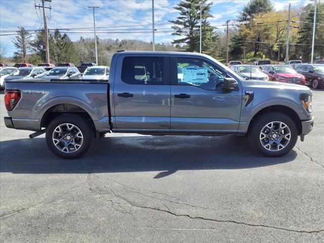 new 2024 Ford F-150 car, priced at $52,105