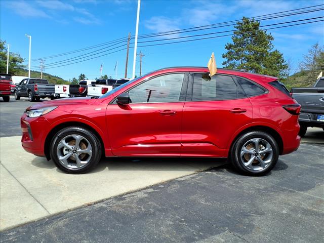 used 2024 Ford Escape car, priced at $29,995
