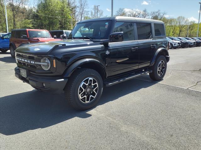 new 2024 Ford Bronco car, priced at $51,890