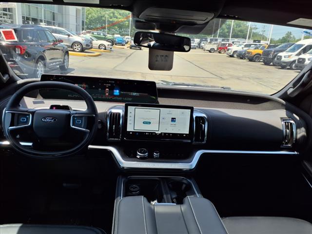 new 2025 Ford Expedition Max car, priced at $83,195