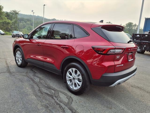 new 2025 Ford Escape car, priced at $32,695