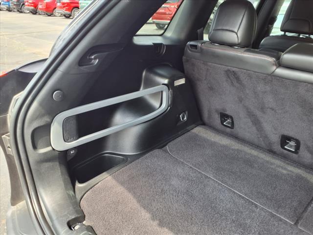 used 2018 Jeep Cherokee car, priced at $18,995