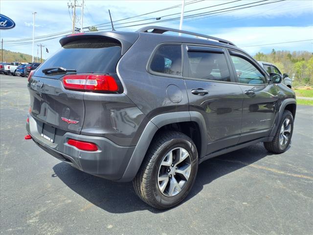 used 2018 Jeep Cherokee car, priced at $18,995