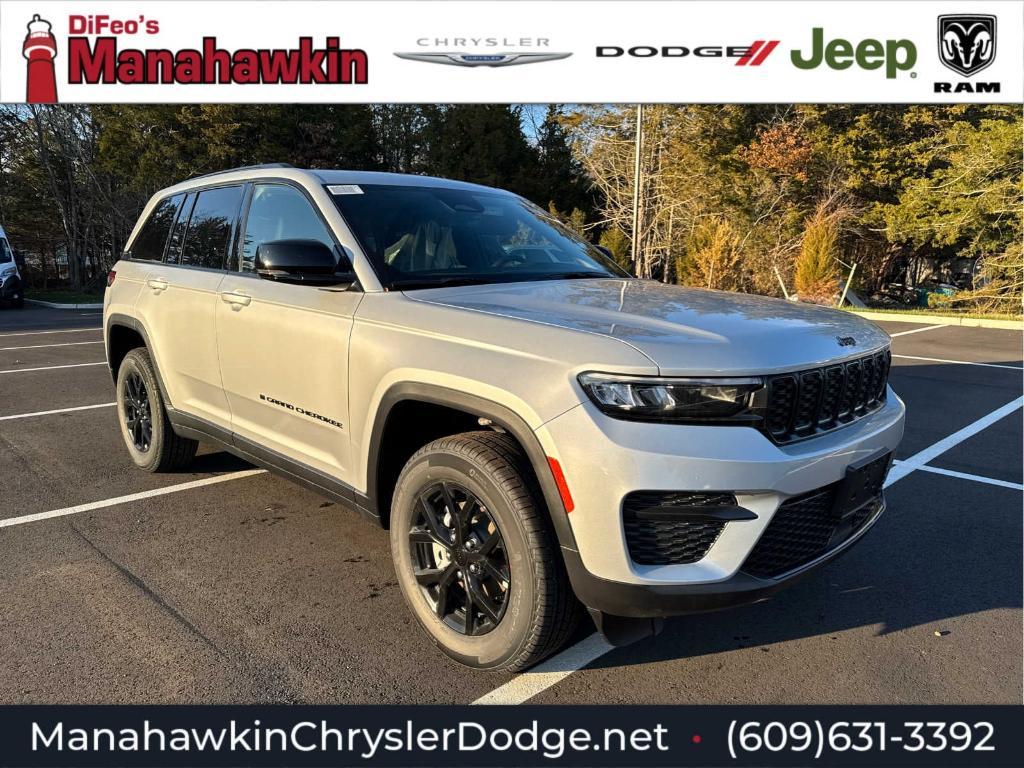 new 2025 Jeep Grand Cherokee car, priced at $43,530