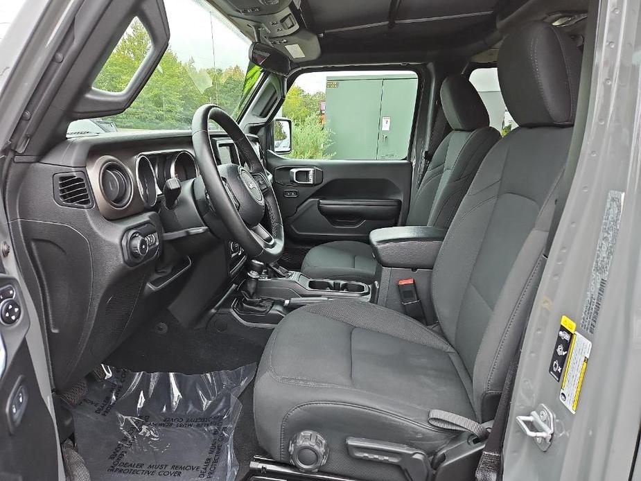 used 2021 Jeep Wrangler Unlimited car, priced at $29,472