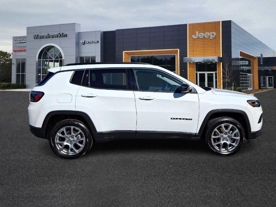 used 2022 Jeep Compass car, priced at $22,772