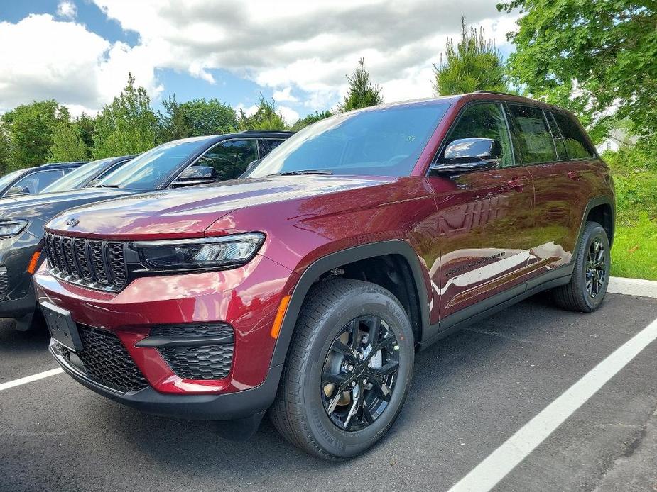 new 2024 Jeep Grand Cherokee car, priced at $47,030