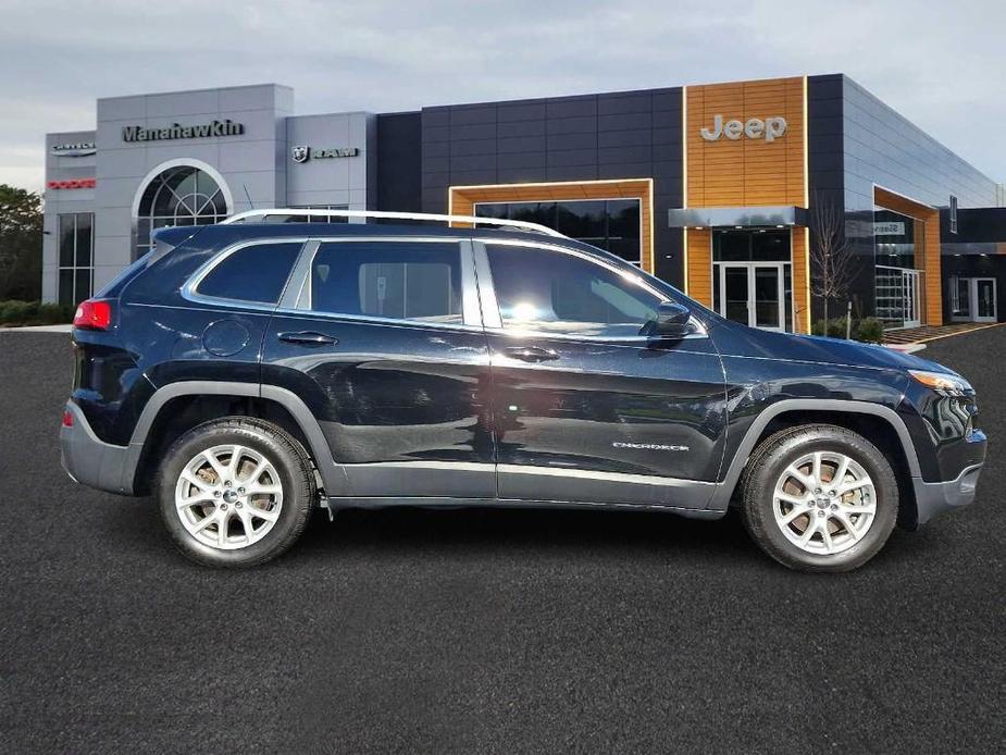 used 2018 Jeep Cherokee car, priced at $14,972