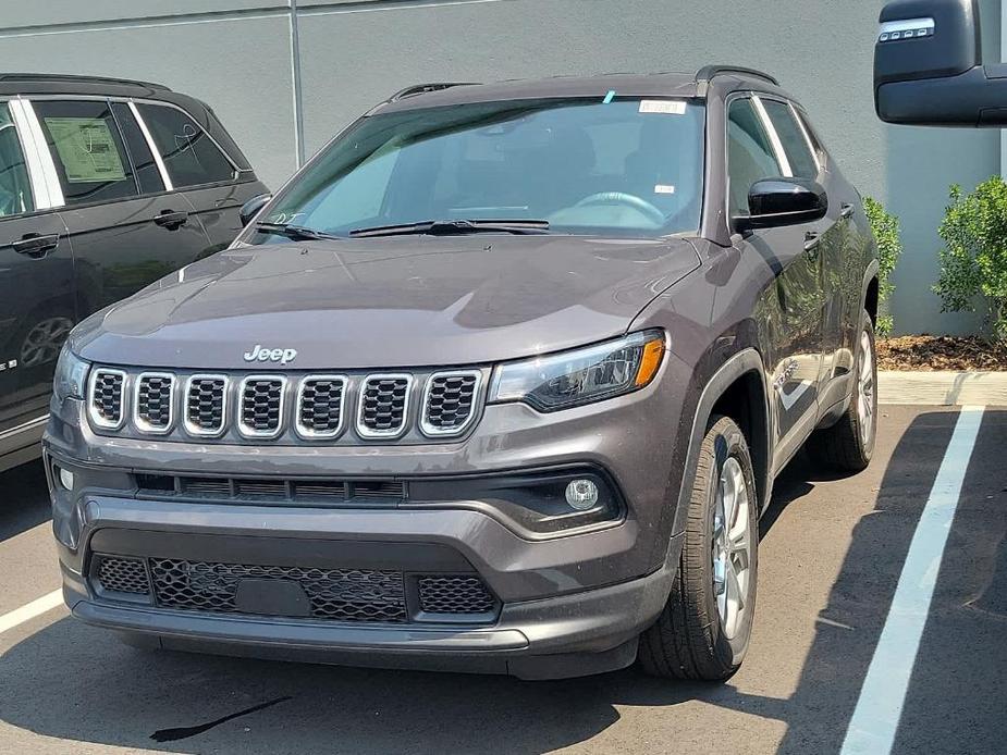 new 2024 Jeep Compass car, priced at $27,363