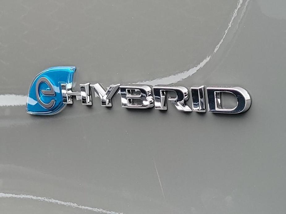 new 2023 Chrysler Pacifica Hybrid car, priced at $52,403