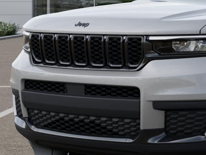 new 2025 Jeep Grand Cherokee L car, priced at $45,875