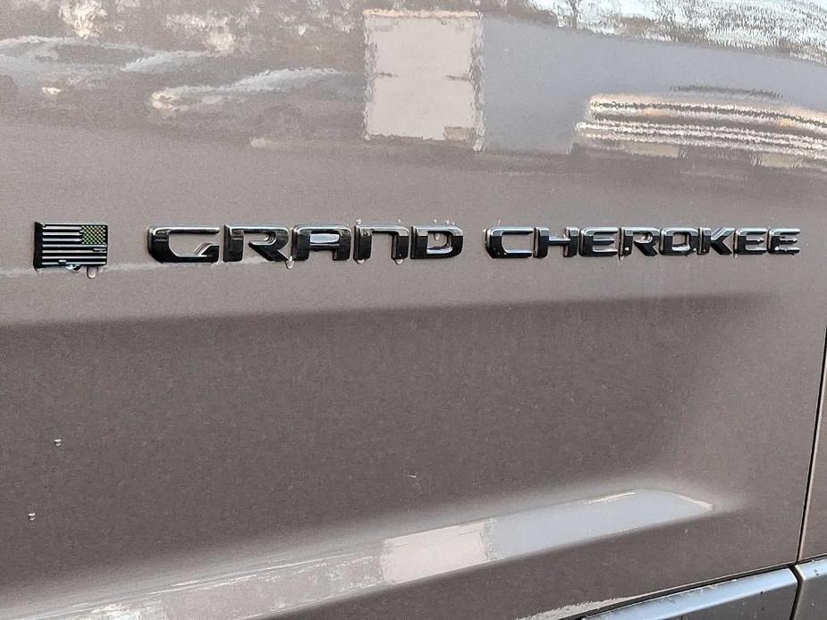 new 2025 Jeep Grand Cherokee L car, priced at $47,030