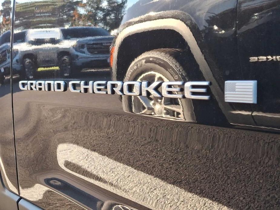 new 2024 Jeep Grand Cherokee car, priced at $46,290