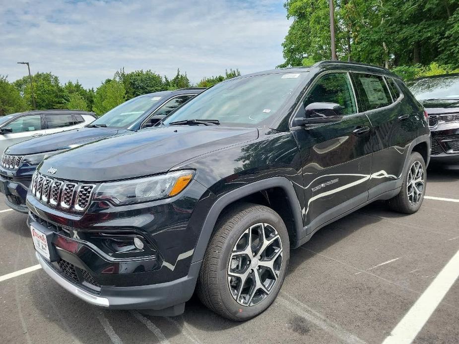 new 2024 Jeep Compass car, priced at $33,038