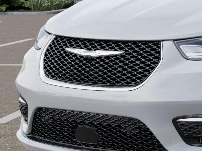 new 2026 Chrysler Pacifica car, priced at $44,395