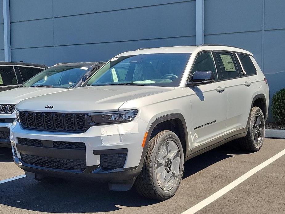 new 2024 Jeep Grand Cherokee L car, priced at $50,925