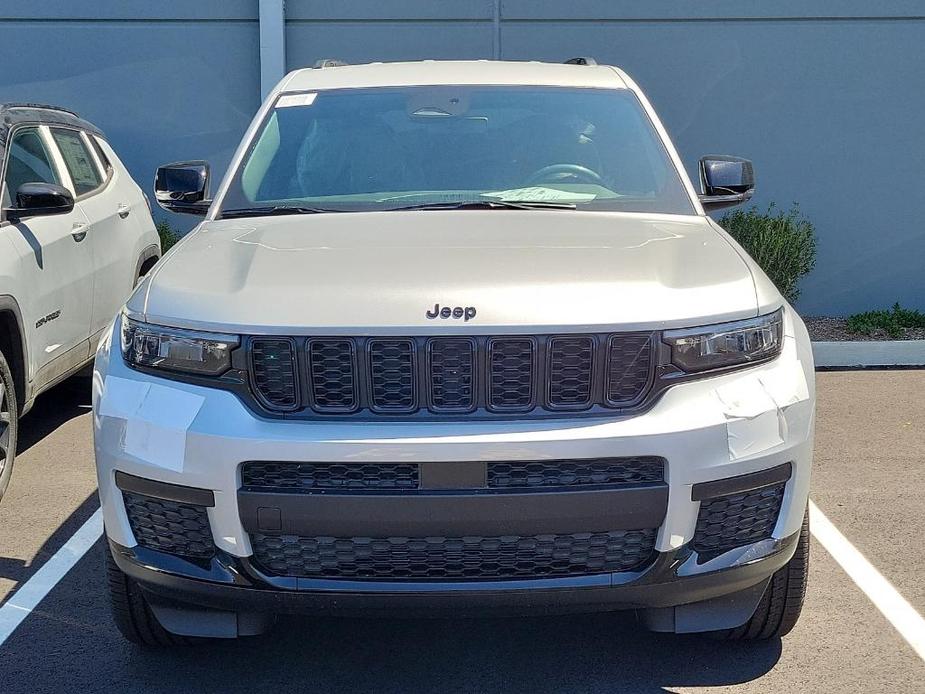 new 2024 Jeep Grand Cherokee L car, priced at $50,925