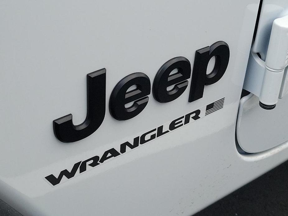 new 2024 Jeep Wrangler car, priced at $50,565